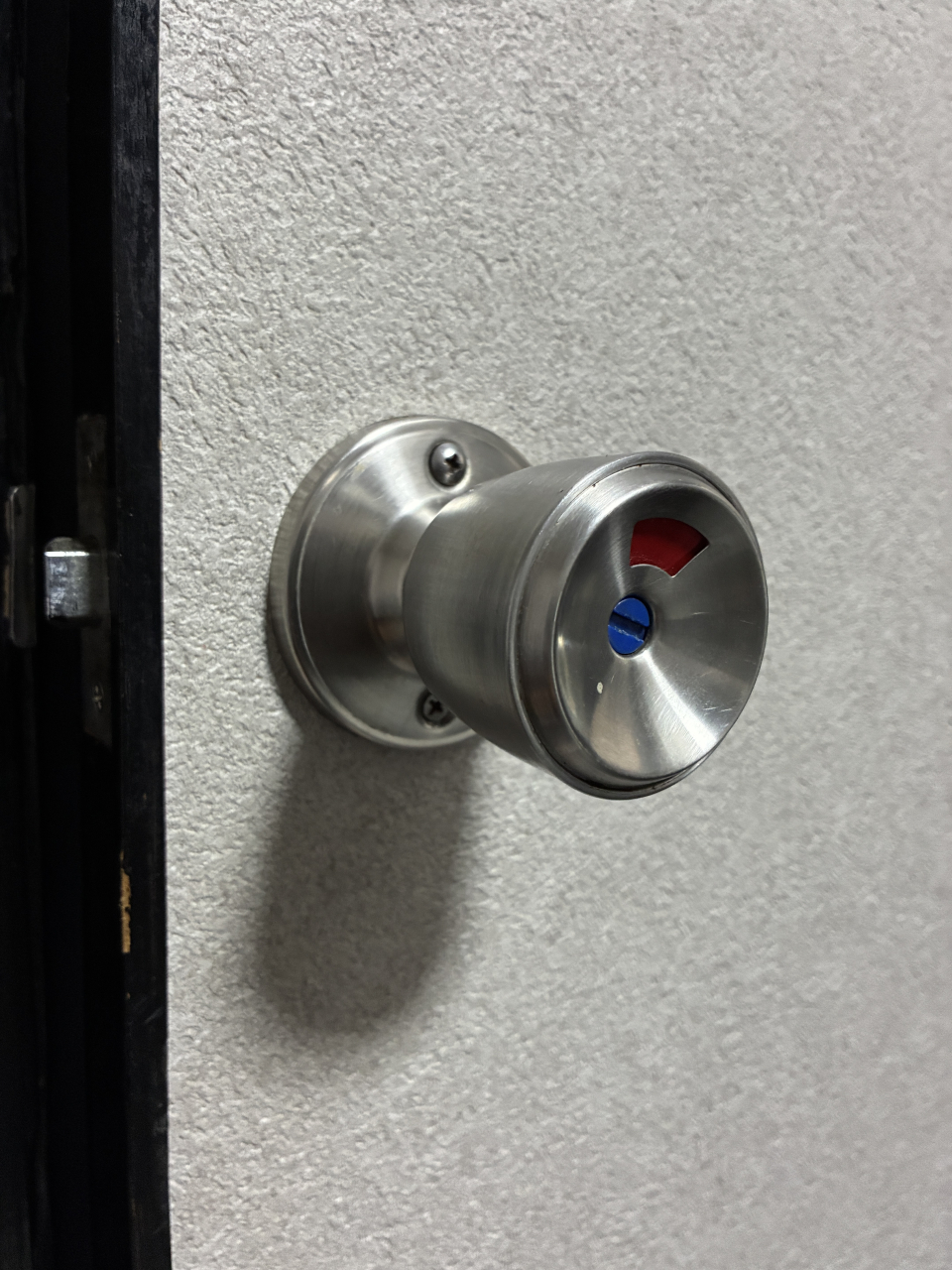 【市川市南八幡】トイレ錠の不具合